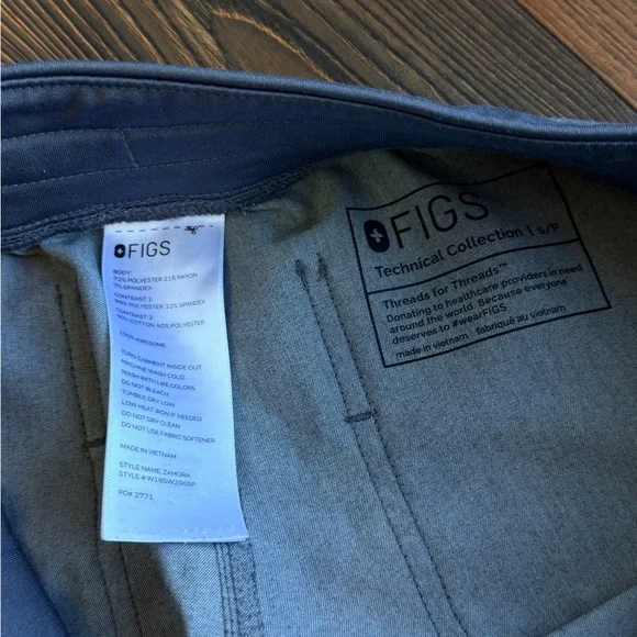 Figs Joggers with Teal Drawstring - Picture 3 of 7